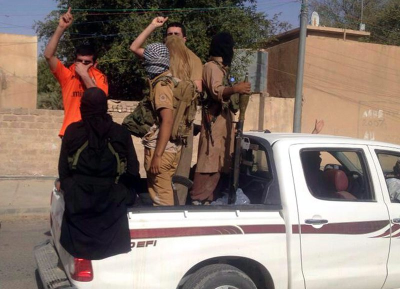 Бойците на ”Ислямска държава в Ирак и Леванта” (ИДИЛ) завладяха голяма част от Северен Ирак