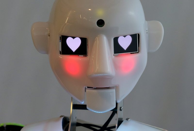 Google патентова роботи с различни характери