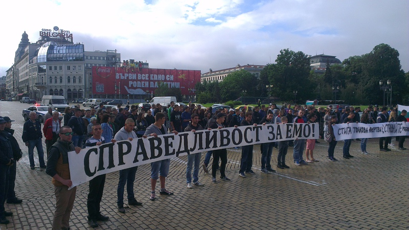 Приятели на убито момче искат справедлив процес