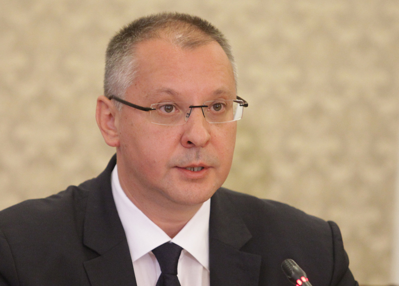 Сергей Станишев заяви няколко пъти, че няма да бъде евродепутат