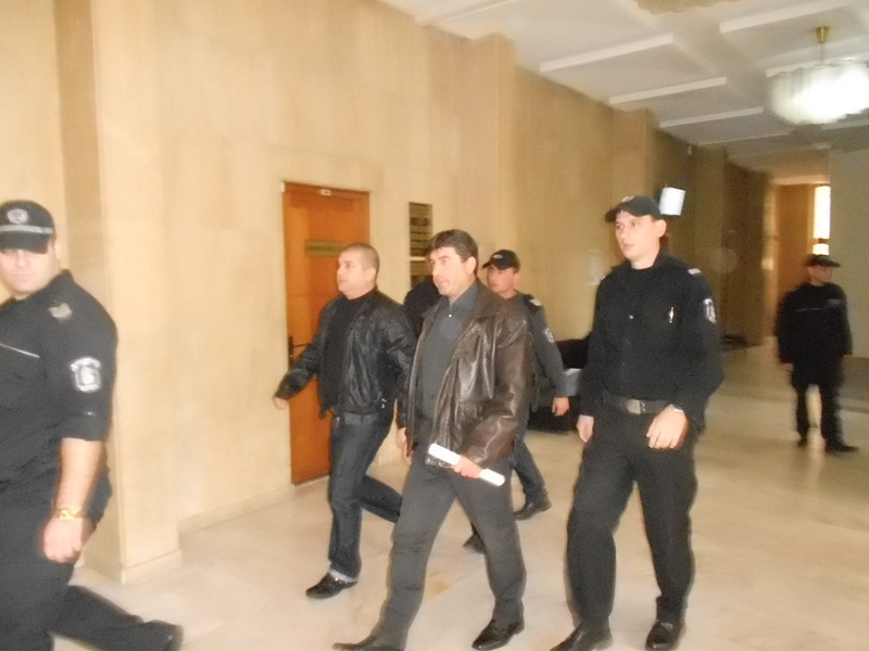 Три оправдателни и две ефективни присъди по делото ”Гранити”