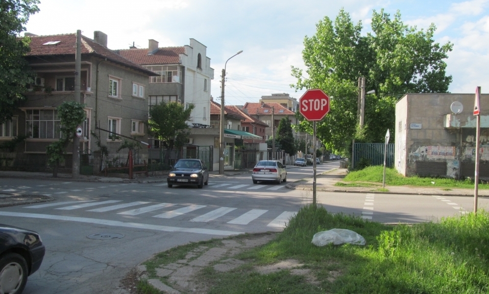 Кръстовището на улиците ”Тича” и ”Петрохан” в Русе