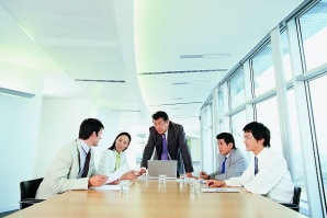 Обясниха любовта на топ мениджърите към социалните медии