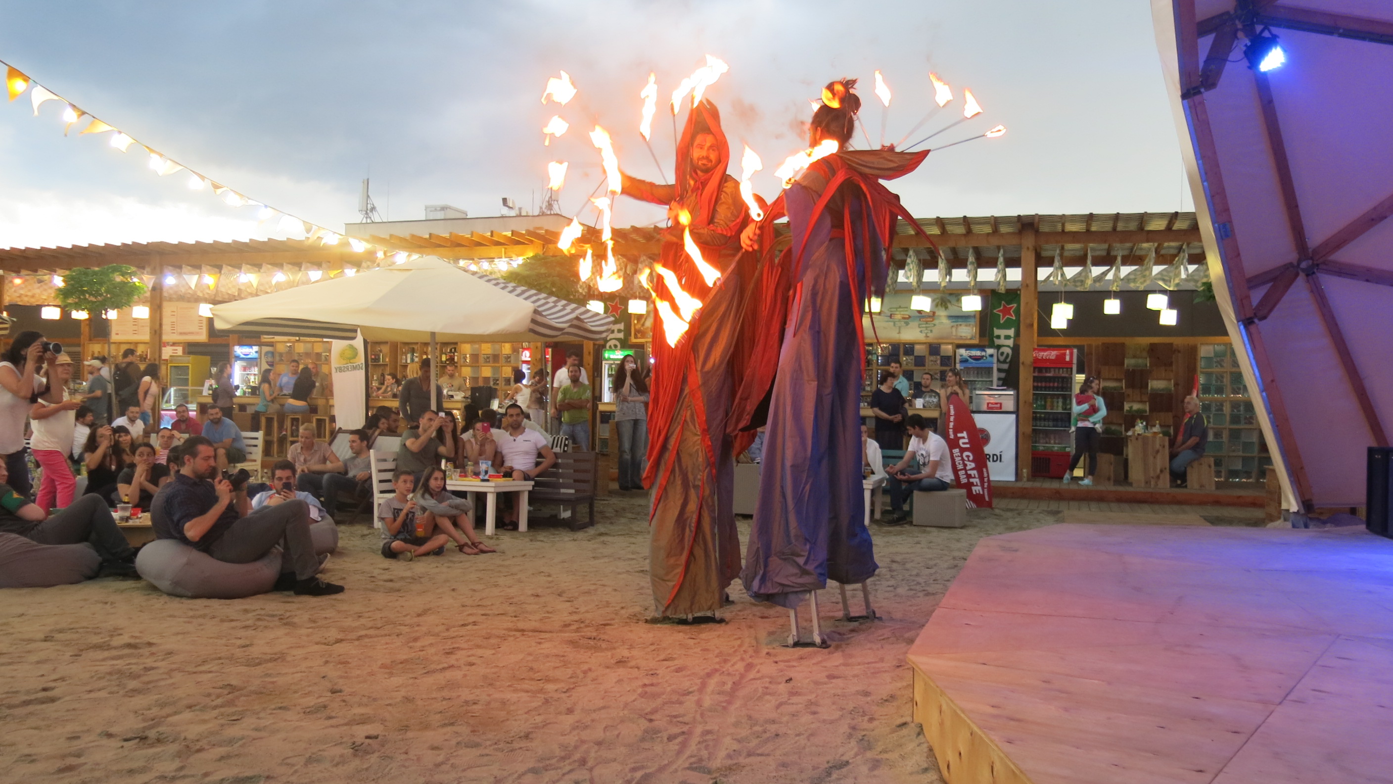 BEACH BAR Сердика Център