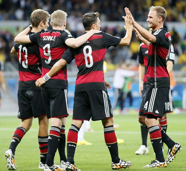 Отбора на Германия ликува