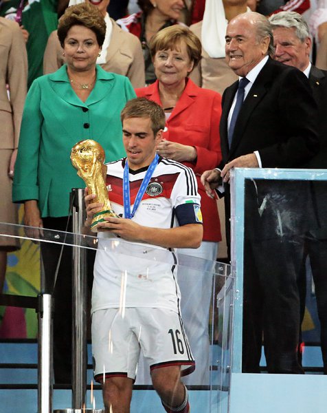 Германия победи Аржентина и спечели Мондиал 2014