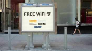 Ню Йорк ще превърне уличните телефони в Wi-Fi hotspots