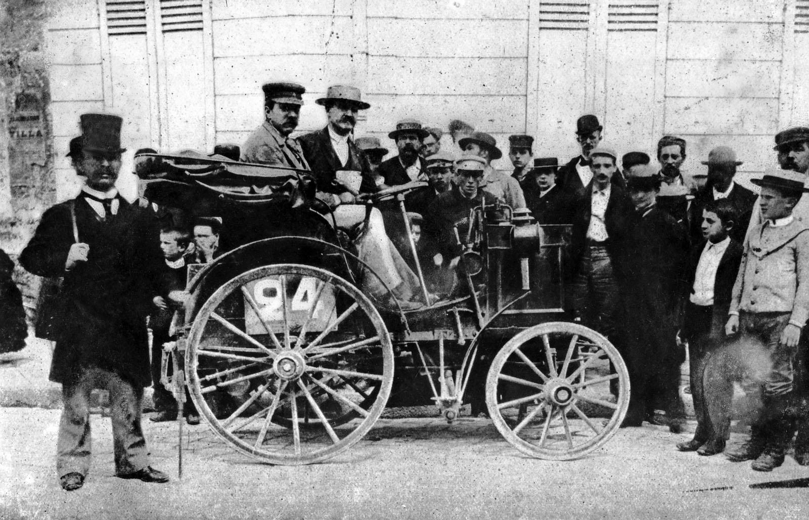 120 години мотоспорт от Mercedes