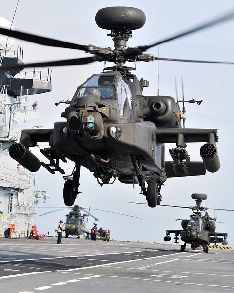 С хеликоптери Апачи (Apache) се поема по-голям риск при атака