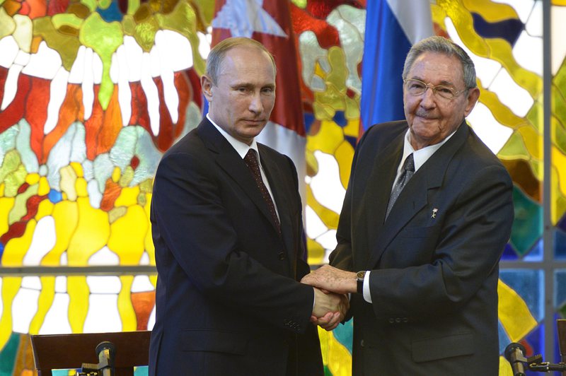 Москва ще активира съветска разунавателна база в Куба