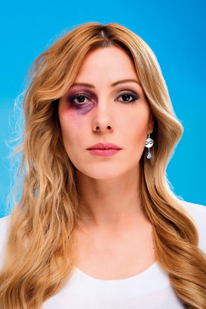 Деси Бакърджиева е лице на кампания против домашното насилие