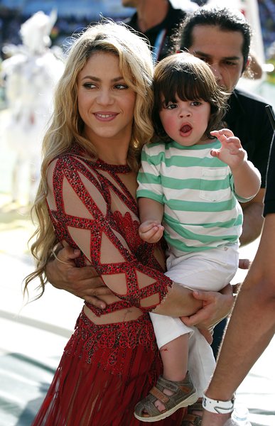 Шакира и синът й Милан на Световното първенство по футбол 2014