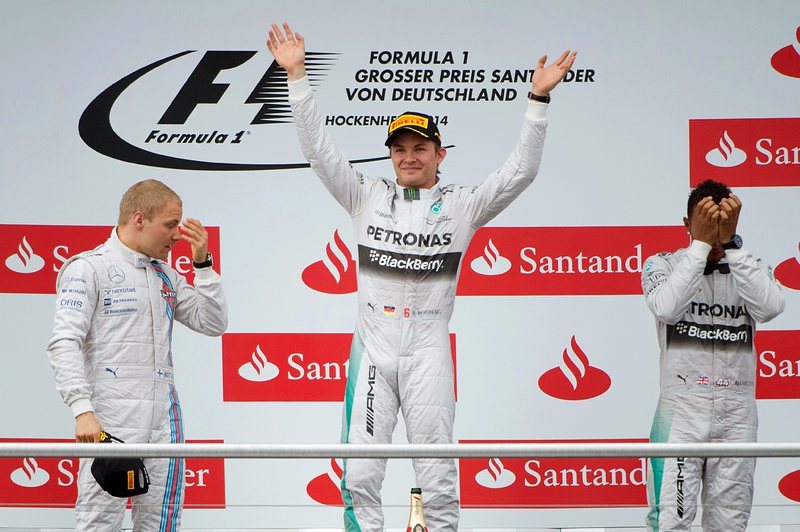 Нико Розберг триумфира на Гран при на Германия