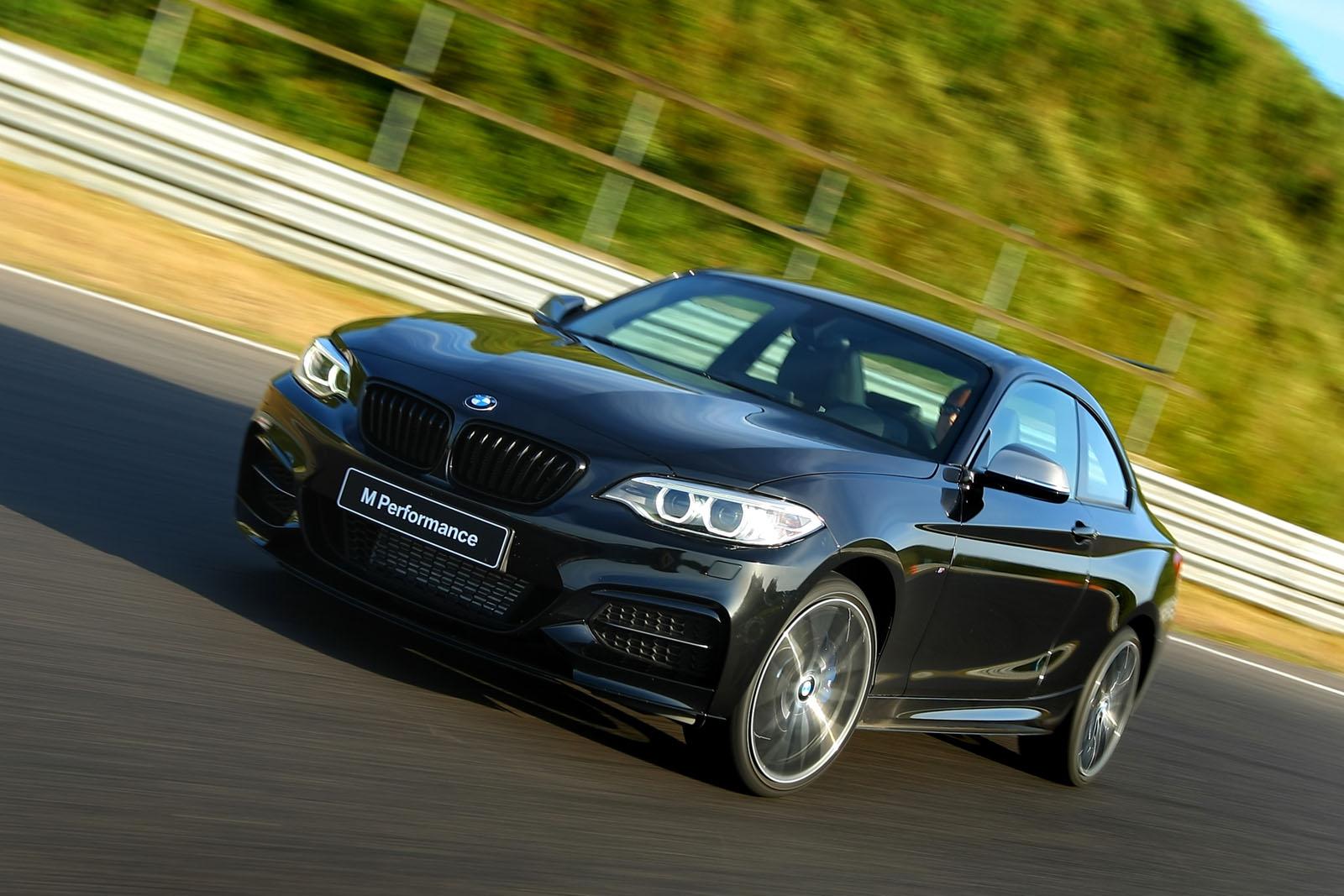 BMW показа още по-спортно M235i (снимки)