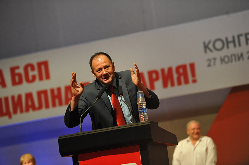 Михаил Миков благодари на делегатите за доверието