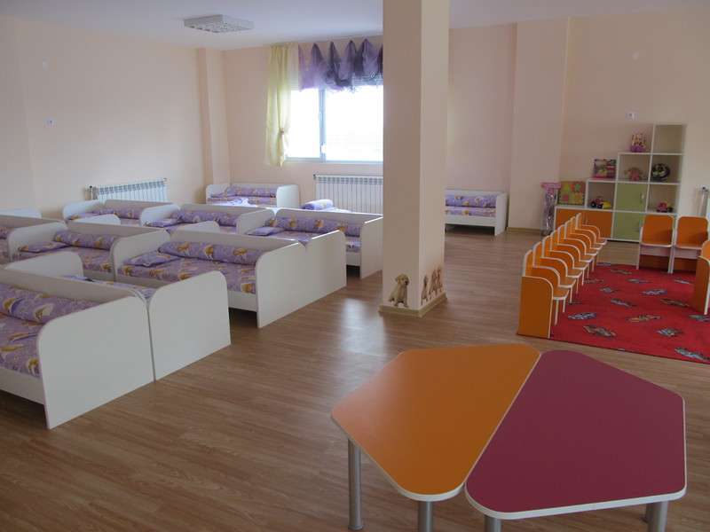 Нова детска градина отвори врати след 36 години прекъсване в русенския квартал ”Чародейка”