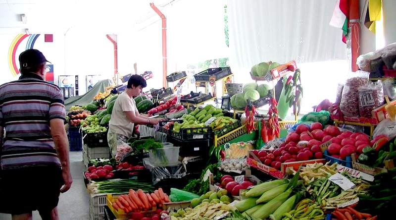 Цените на доматите и краставиците са чувствително по-високи от 2015 г.