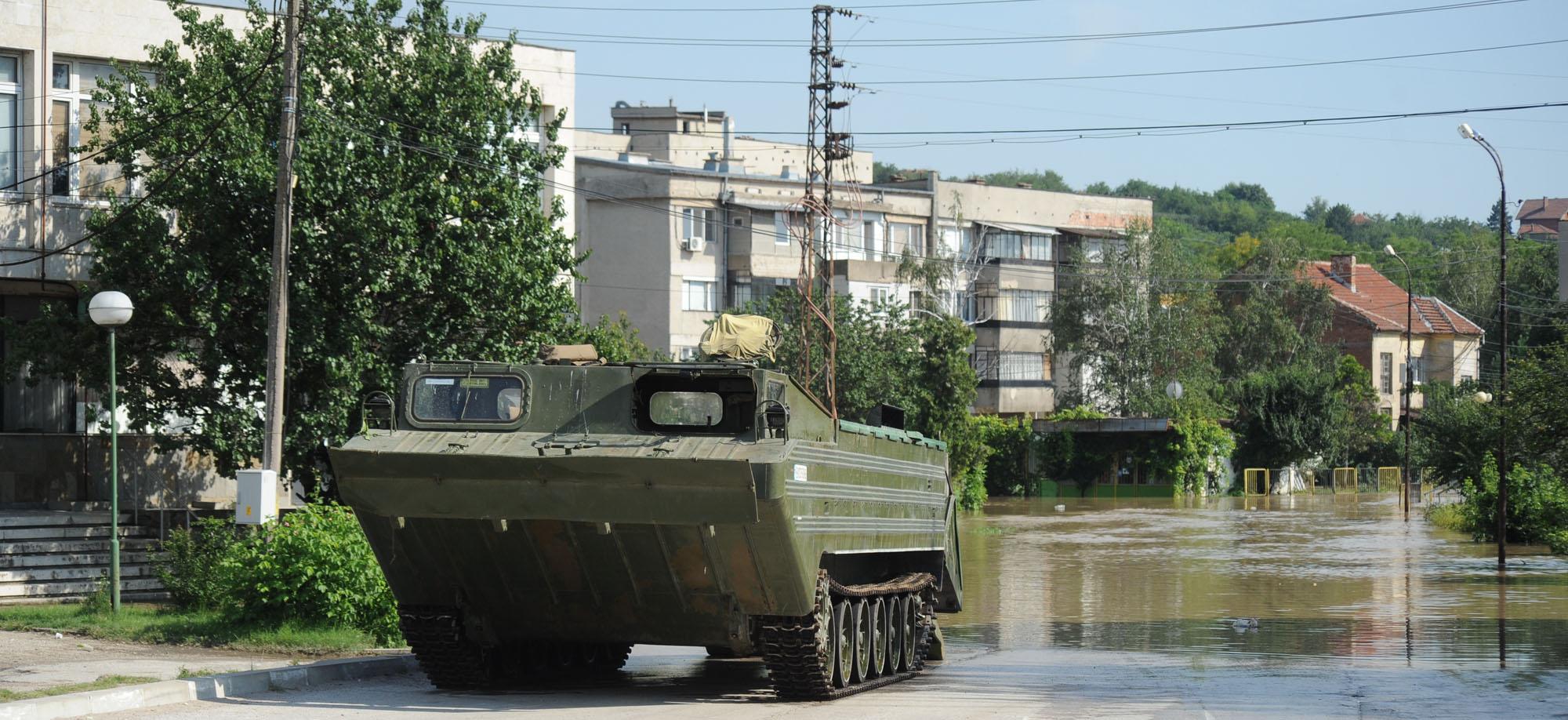 Водата в Мизия бавно спада