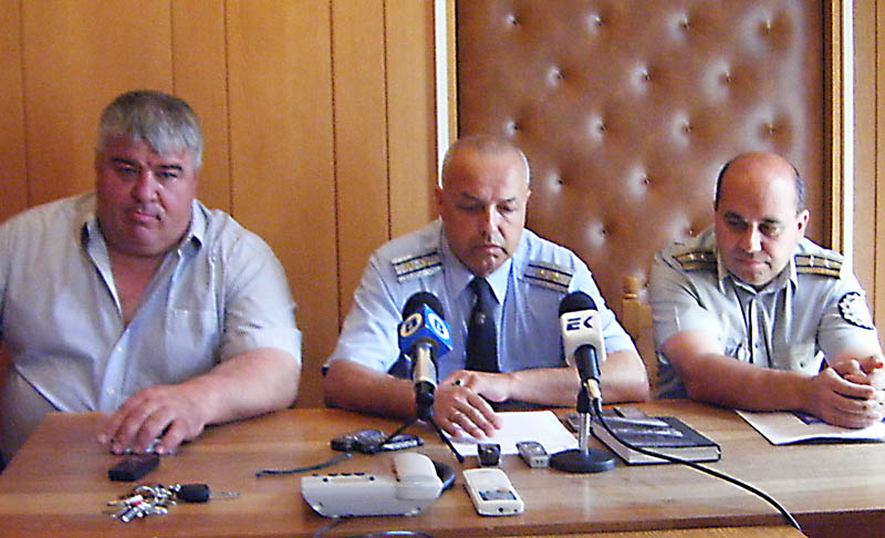 Шефът на ДАИ-Велико Търново - Петър Петров, казвал, че е взел агенцията на лизинг