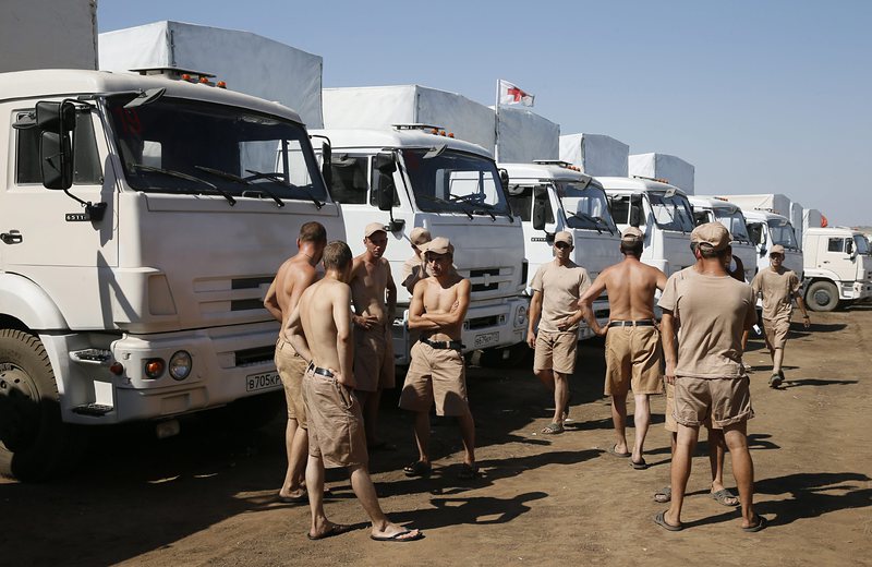 Франция: Русия има право за пускането на хуманитарната помощ