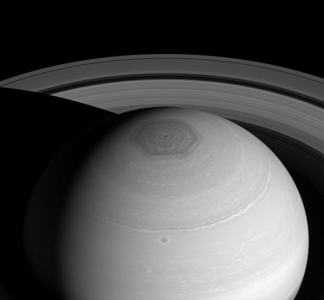 Колко древни са пръстените на Сатурн