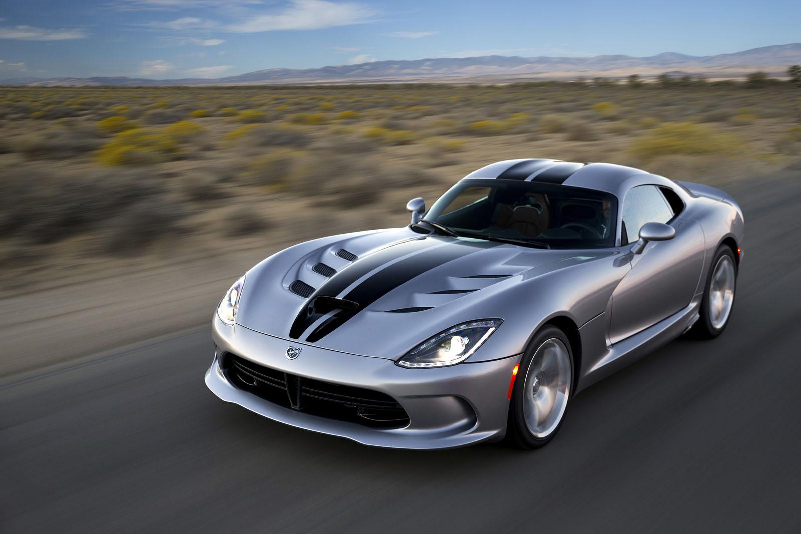 Dodge даде още сила на Viper SRT (видео)
