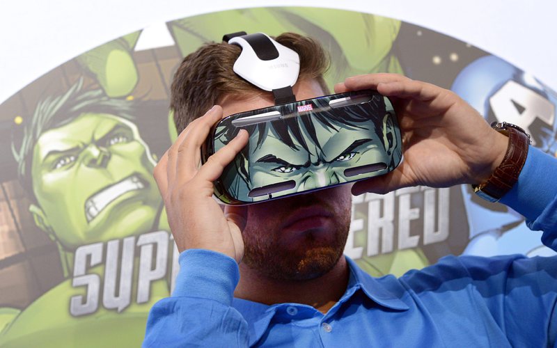 Очилата Samsung ”Gear VR”