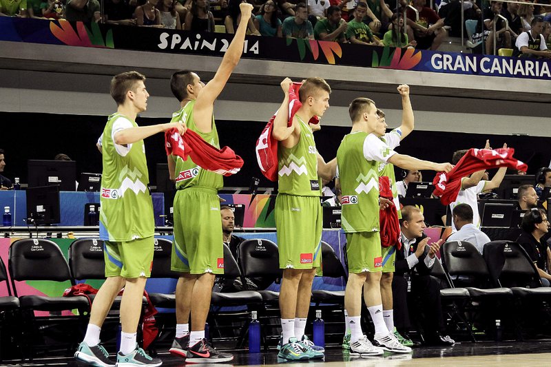 Словения си осигури мач със САЩ на Световното по баскетбол