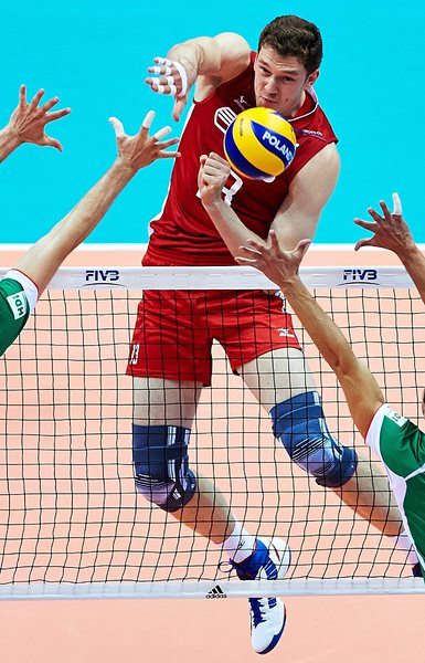 България загуби с 2:3 гейма от Русия
