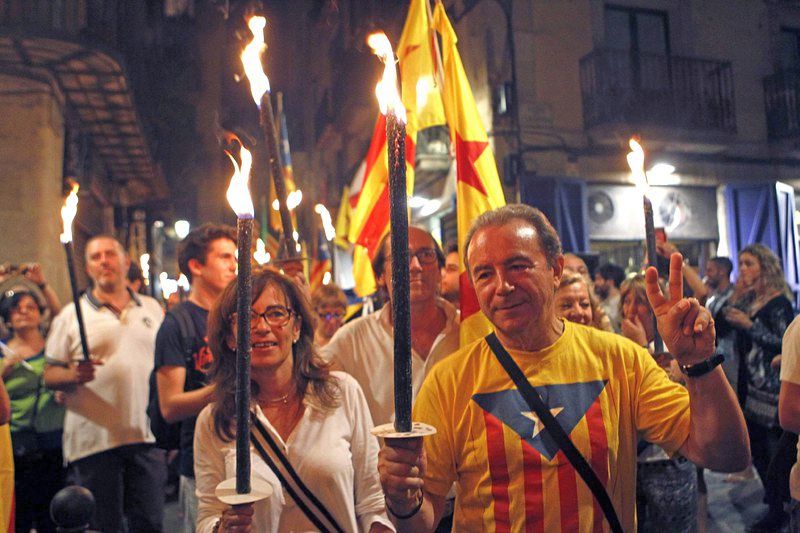 Привърженици на независима Каталония дълго време протестираха