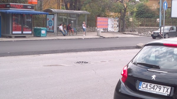 Южното платно на булевард ”Христо Ботев” вече е с нов асфалт