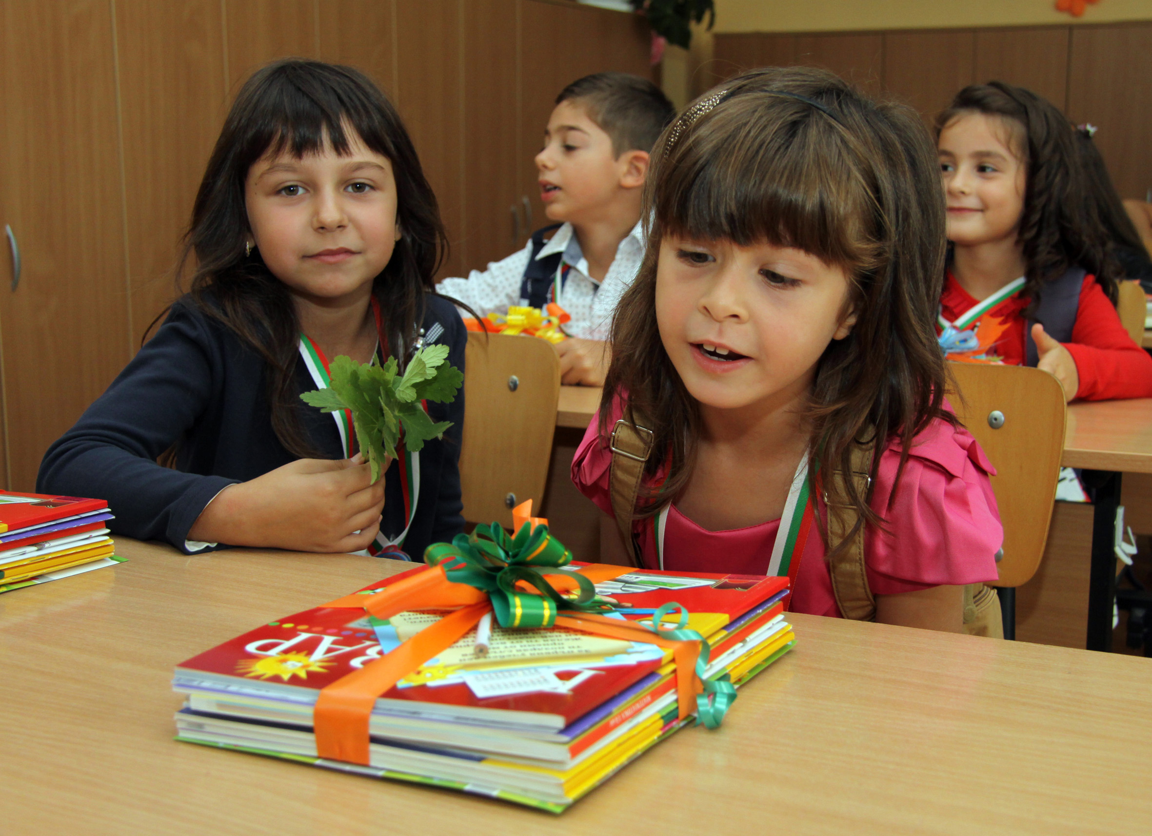 Над 1700 първокласници повече ще има в България наесен