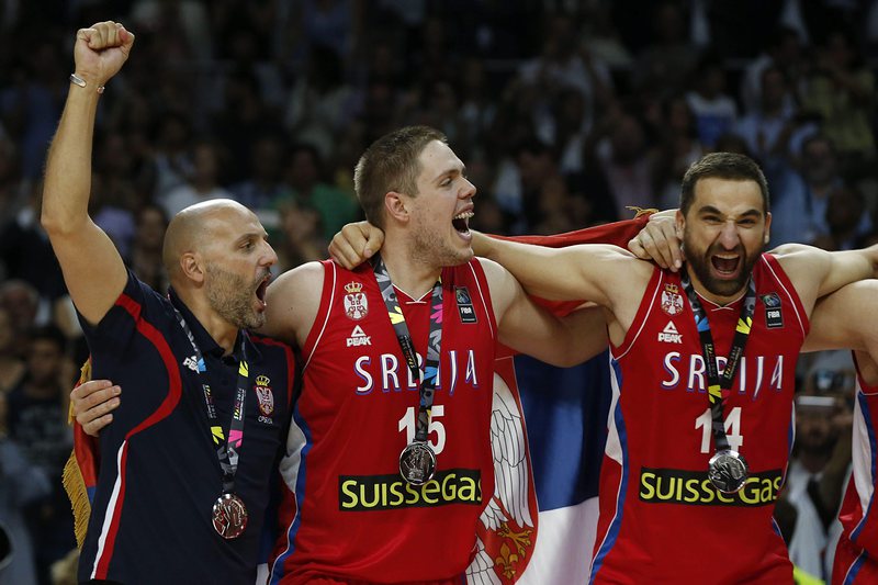 Сръбските баскетболисти спечелиха сребърни медали на СП по баскетбол в Испания