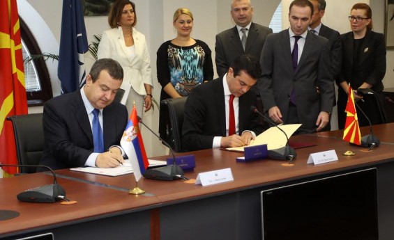Външните министри на Сърбия и Македония подписаха споразумение