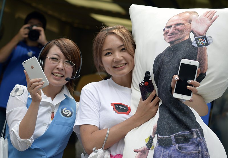 Стартът на продажбите на iPhone 6 и iPhone 6 Plus в Япония