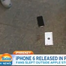 Един от първите купили iPhone 6 го изпусна по телевизията