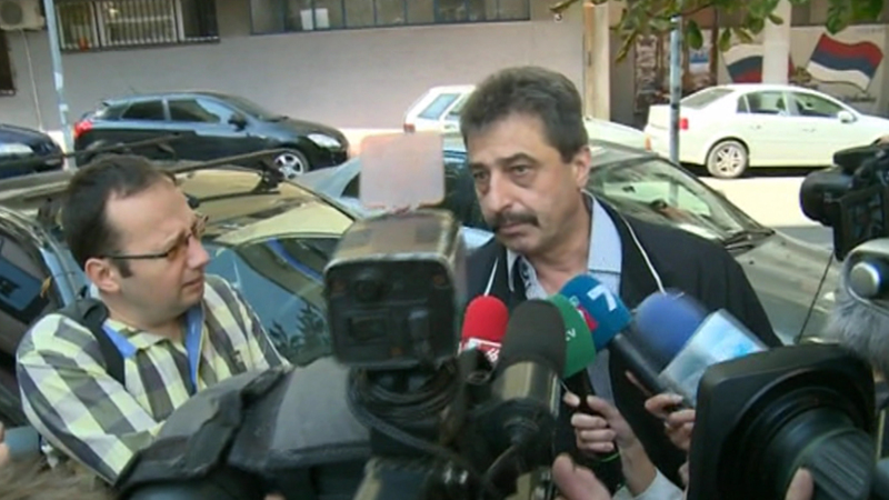 Цветан Василев все още не е получил решението на Висшия