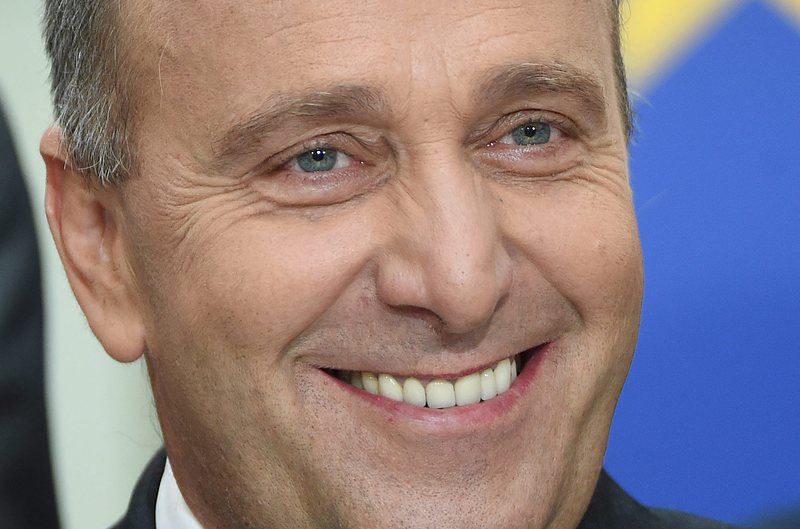 Полша иска да нормализира отношенията си с Русия и Украйна