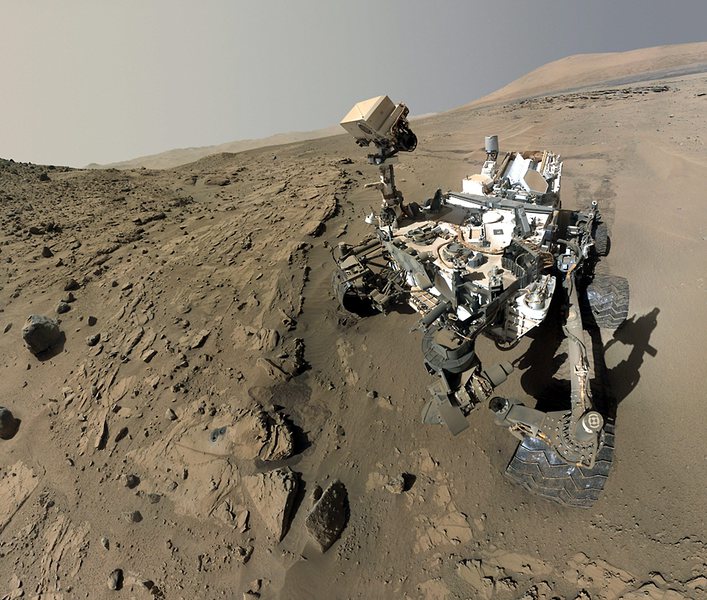 Екипът на мисията ”Кюриосити” вече откри индикации, че преди милиарди години на Марс е можело да има живот