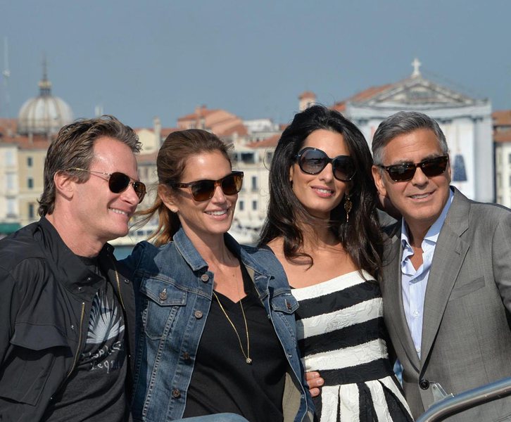 Джордж Клуни и Амал Аламудин със Синди Крayфoрд и съпрут й