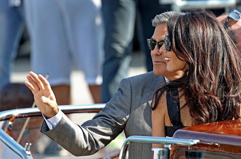 Джордж Клуни и Амал Аламудин на ”лодката на любовта”