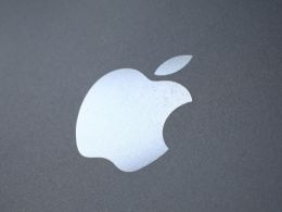 Apple заплашена от рекордна глоба