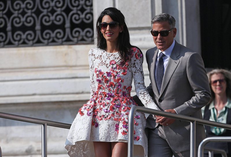 Амал Аламудин и Джордж Клуни след сватбената церемония