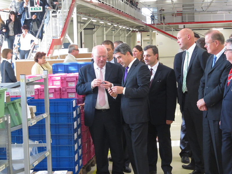 Президентът Росен Плевнелиев в новия завод на „Витте Аутомотив“ в Русе