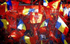 От 3 години милиони румънци протестират срещу идеята на управляващите да оневини корупцията