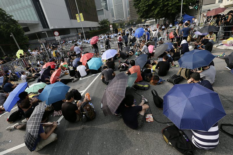 Борсата в Хонконг спокойна въпреки протестите