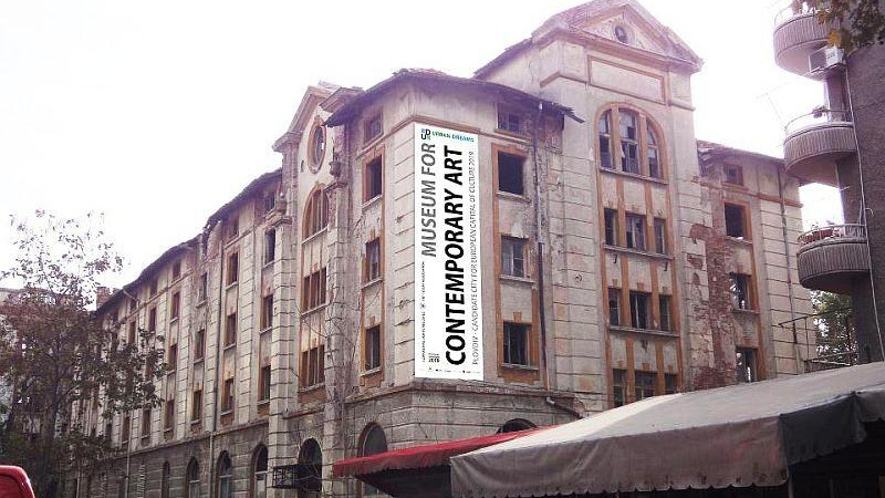Оживяват рушащите се тютюневи складове