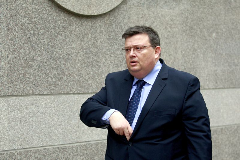Сотир Цацаров поиска отстраняване на военен прокурор