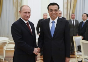 Китай и Русия заобикалят долара с валутен суап