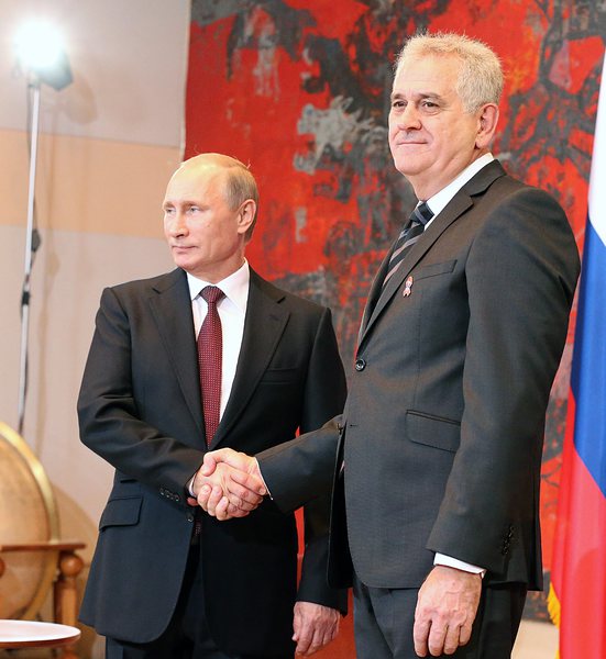 Руският президент Владимир Путин гостува на сръбския си колега Томислав Николич в Белград през октомври 2014 г.